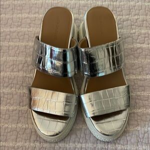 Silver Aerosoles Croc-Embossed Women's Slide Sandals.